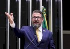 “É a Ditadura escalonando”, afirma Marcos Pollon sobre ação contra Bolsonaro