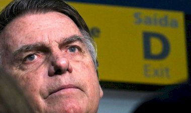 Ministro envia ao TCU decisão que condena Bolsonaro à inelegibilidade