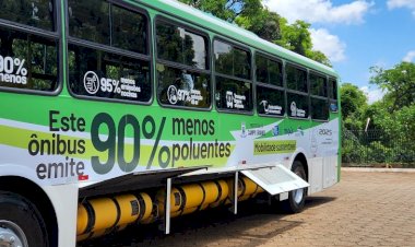 Governo do Estado firma parcerias e ônibus movido 100% a GNV começa a ser testado em MS