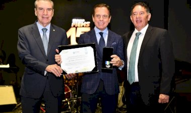 Presidente da ALEMS entrega Comenda do Mérito Legislativo ao ex-governador de SP