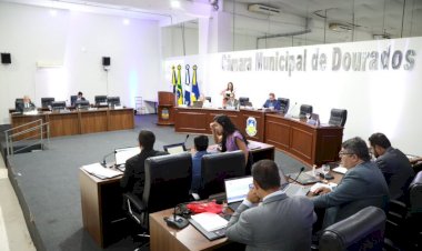 Vereadores aprovam 30 projetos durante 42ª sessão ordinária