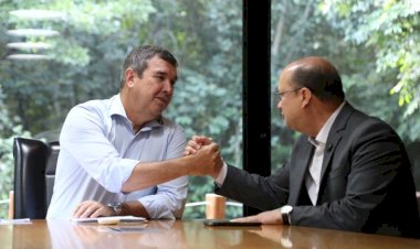 Barbosinha ‘passa bastão’ para Riedel e juntos já começam a planejar os desafios do Estado para 2025