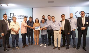 Diretoria da Santa Casa apresenta ações e balanço financeiro aos vereadores