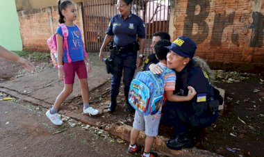 Ronda escolar garante prevenção e acolhimento para comunidade