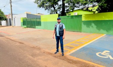 Vereador Nado Tozzi solicita faixa de pedestres para garantir segurança de alunos da Escola Cleuza Vargas