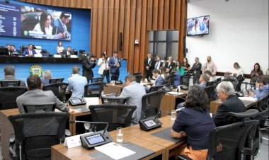 Deputados aprovam projetos para ampliar benefícios sociais e apoio a vítimas de violência