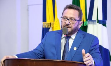 Laudir cobra iluminação e segurança em rua de acesso às universidades