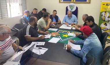 Federação e clubes se reúnem para discutir Série B Estadual 2025