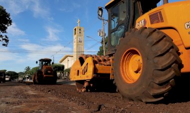 Prefeitura acompanha início do  recapeamento do Jardim Santo André