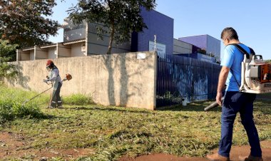 Centro Viva Mulher recebe mutirão de limpeza e revitalização em Dourados