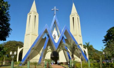 Católicos são maioria em MS, mas número de evangélicos cresce; espíritas lideram em escolaridade