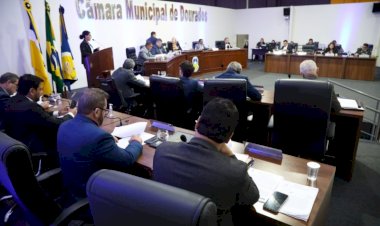 Vereadores de Dourados aprovam a LDO e iniciam recesso parlamentar