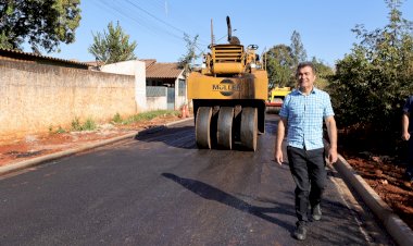 Prefeitura avança com obras de asfalto e drenagem em ruas da Vila Nova Esperança