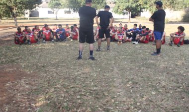 Nesta segunda feira, dia 25, o Esporte Clube Taveropolis apresenta comissão Técnica e Elenco.