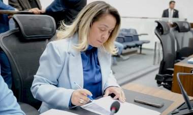 Lia Nogueira acompanha entrega de obras em São Gabriel do Oeste