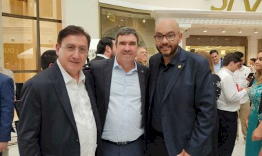 Vereadores prestigiam inauguração do Shopping Dubai