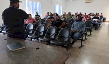 Produtores de Leite do Distrito de Nova Itamarati Buscam Parceria com Frimesa para Garantir Estabilidade nos Pagamentos