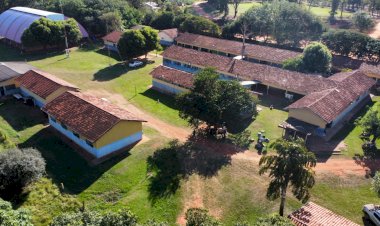 Prefeito de Ivinhema vai solicitar reforma da escola agrícola durante visita do governador a cidade