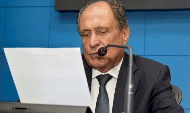 Zé Teixeira solicita recursos para hospitais de Dourados e Maracaju