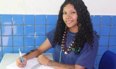 Aluna indígena conquista bolsa integral de estudos e vai realizar sonho de cursar Psicologia