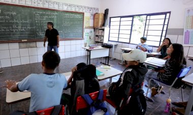 Prefeitura prorroga processo seletivo para professores das escolas indígenas