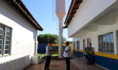 Prefeitura instala nova caixa d’água no Ceim Claudete Pereira Lima, no Jardim Clímax