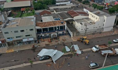 Granizo e ventos fortes causam destruição e transtornos a moradores da fronteira