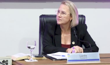 Liandra solicita academia ao ar livre e professor de ginástica funcional para o Residencial Bonanza