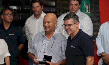 Hoje foi um dia de muito orgulho para nossa família.