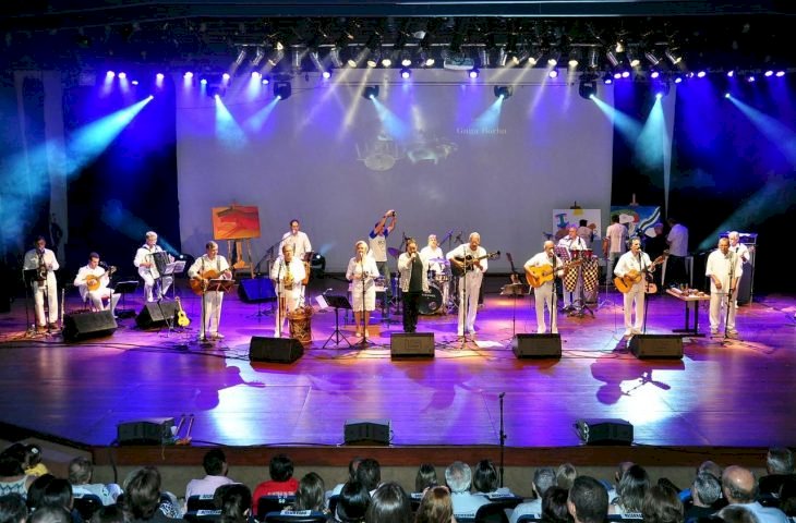 Grupo Acaba realiza show em Campo Grande sobre conquistador Cabeza de Vaca