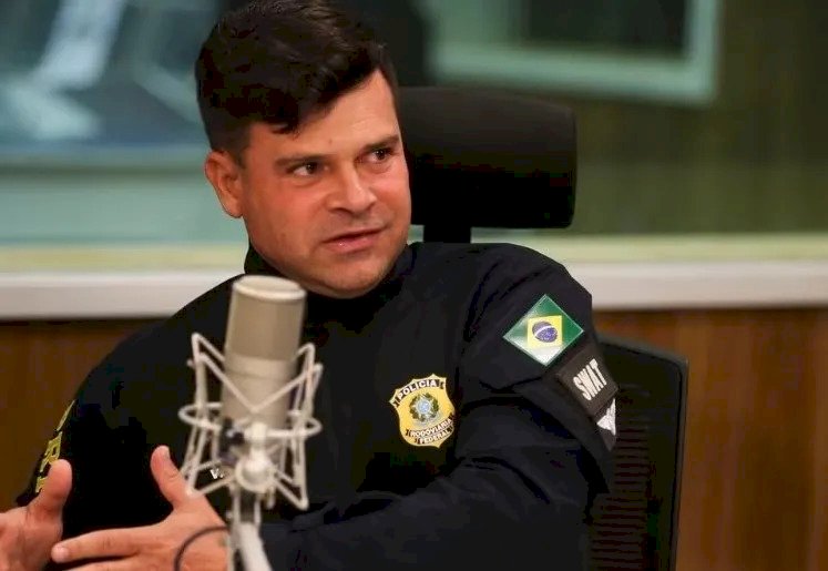 Diretor da PRF na gestão de Bolsonaro é preso pela PF em investigação sobre processo eleitoral