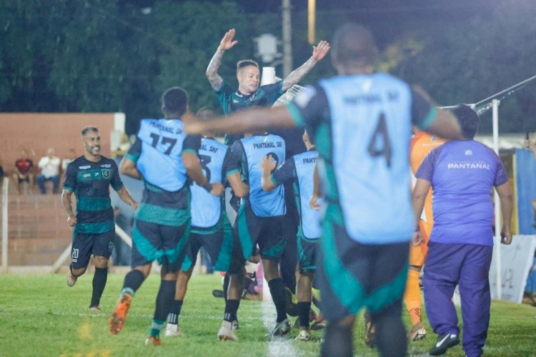 Pantanal vence Naviraiense e se iguala ao Ivinhema na liderança
