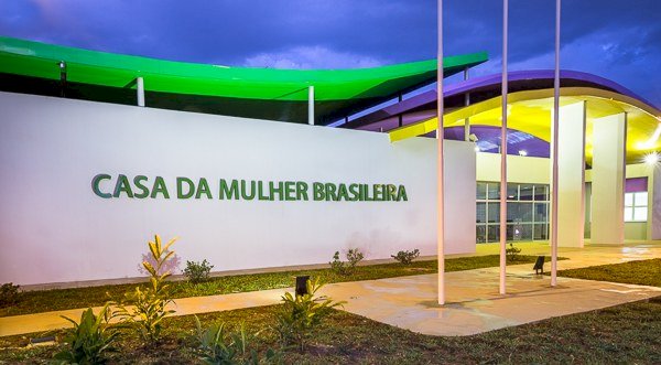 Lia Nogueira comemora 10 anos da Casa da Mulher Brasileira