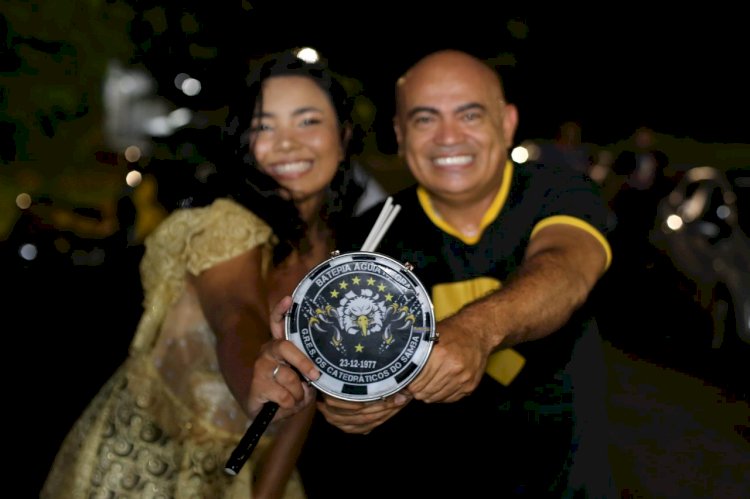 Escola de Samba Catedráticos faz desfile em homenagem a Gibiteca e ao trabalho de Ronilço Guerreiro