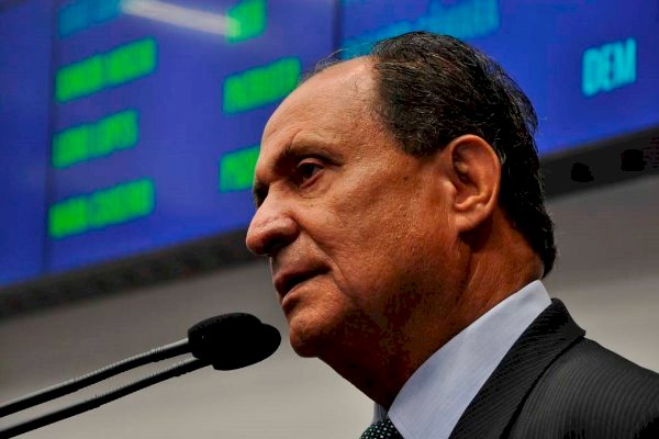 Zé Teixeira reivindica ações para Caracol e Fátima do Sul