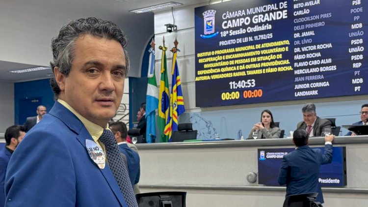 Landmark vota a favor e assina como coautor do programa de internação e tratamento para dependentes químicos