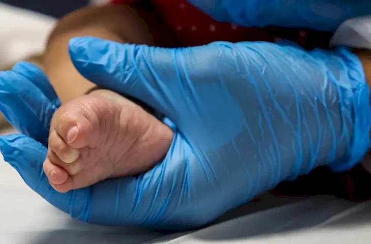 MS amplia teste do pezinho gratuito pelo SUS e passa a detectar mais de 40 doenças em recém-nascidos