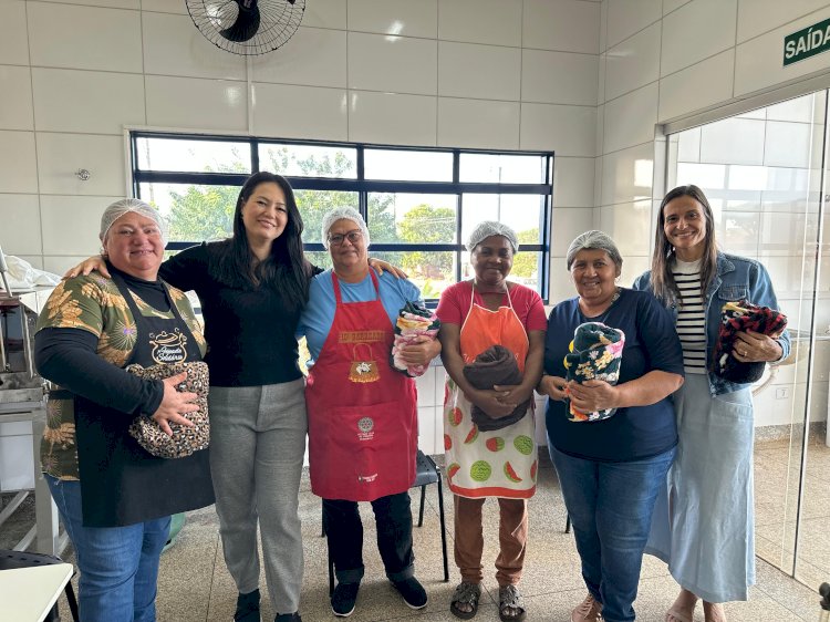 Idosos do Conviver recebem cobertores em ação da Prefeitura de Nova Alvorada do Sul