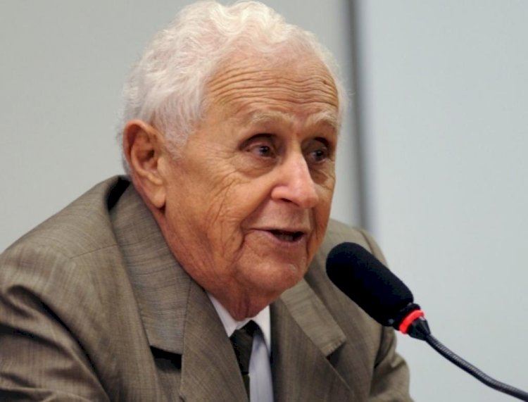 Chamado de comunista, Fábio Trad segue exemplo do pai que lutou contra ditadura