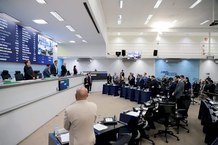 Votação sobre veto do 'Ar no Busão' desafia 21 vereadores que foram a favor do projeto