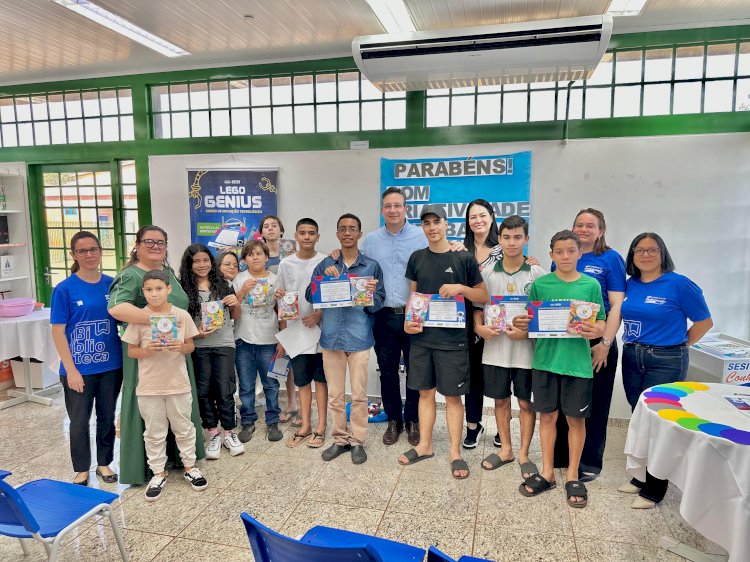 Prefeito Paleari entrega certificados de Curso de Robótica para alunos em Nova Alvorada do Sul