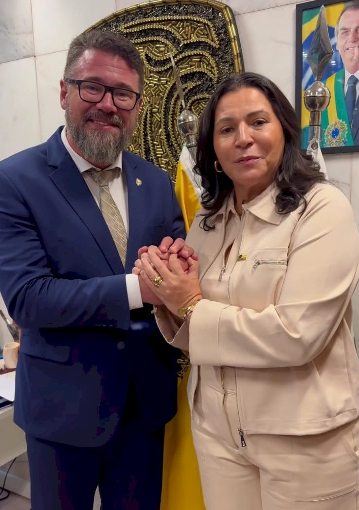 Com emenda de Marcos Pollon, Prefeitura de Caarapó adquire veículos para reforçar transporte da Saúde