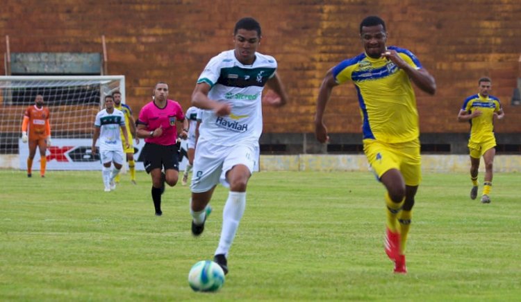Elisson brilha e garante a vitória do DAC sobre o Águia Negra no Douradão