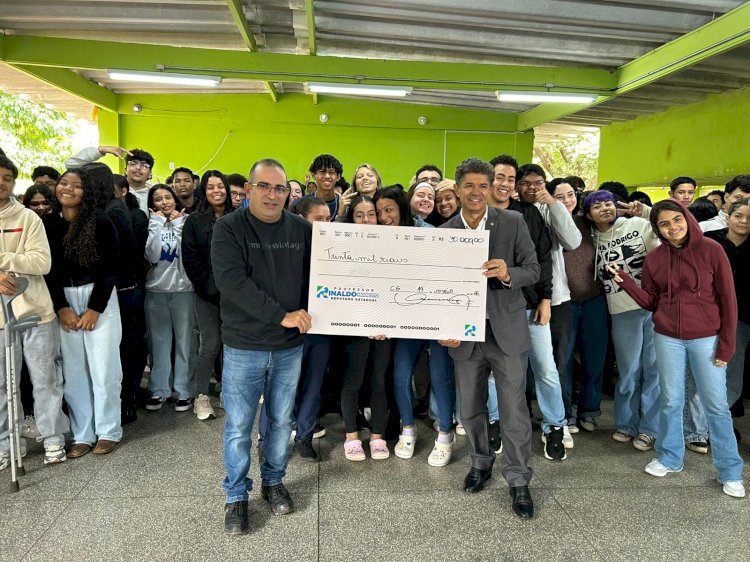 Deputado Rinaldo entrega emenda de R$ 30 mil para escola estadual em Campo Grande