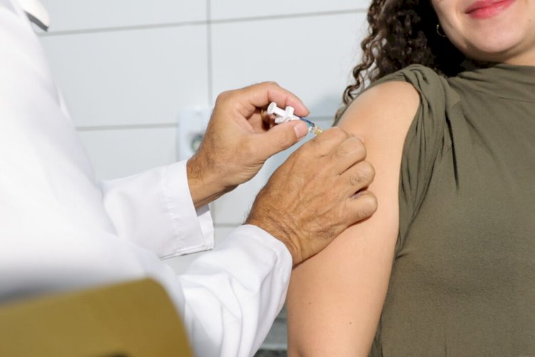 Com baixa adesão às vacinas, Prefeitura alerta para riscos da Chikungunya e influenza