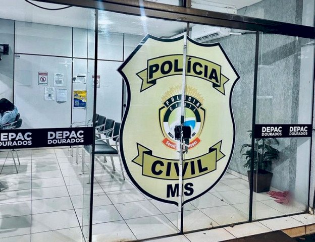 Casal denuncia agressões após ser confundido com usuários de maconha em bar
