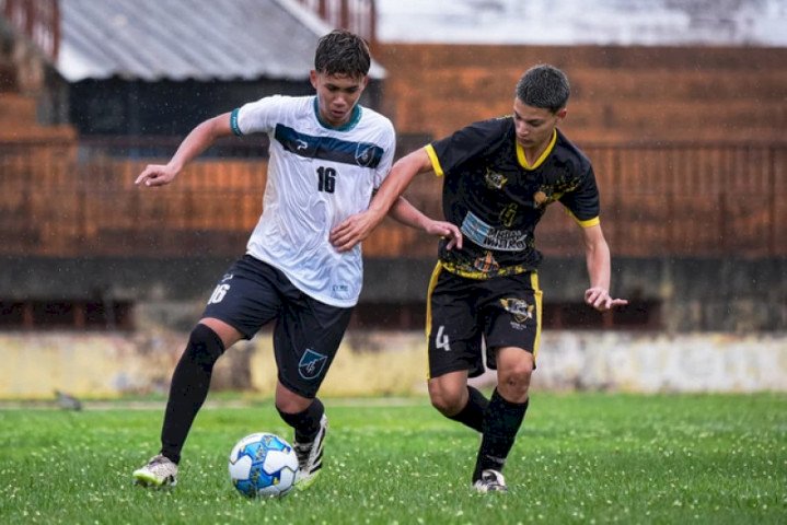 Pantanal vence Ubiratan no Douradão e faz final do Estadual Sub-15 contra o União ABC