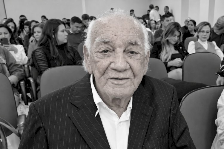 ALEMS recebe moção de Zé Teixeira pelo falecimento de Roberto Razuk